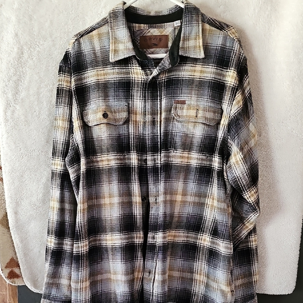Orvis Black and Cream Plaid Zip Up Sweater